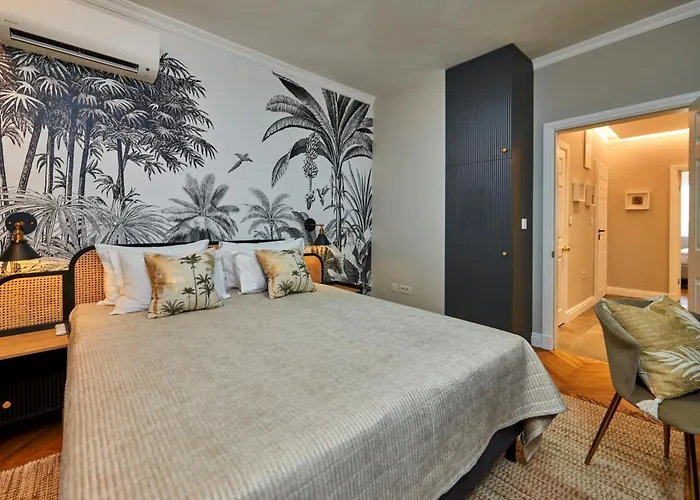 アパート Emiliya